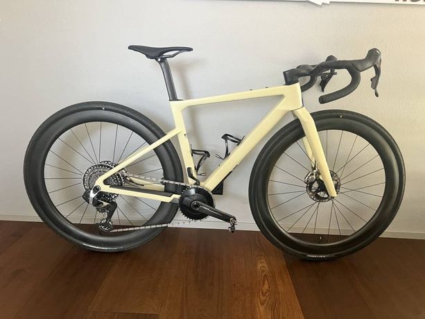 GRAVEL - NEUWERTIG - ROSE Backroad FF SRAM Red XPLR AXS, kaufen in Berne #1 | velomarkt.ch