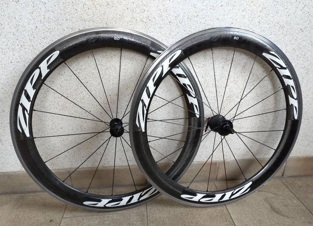 Zipp 404 kaufen in Uri #1 | velomarkt.ch