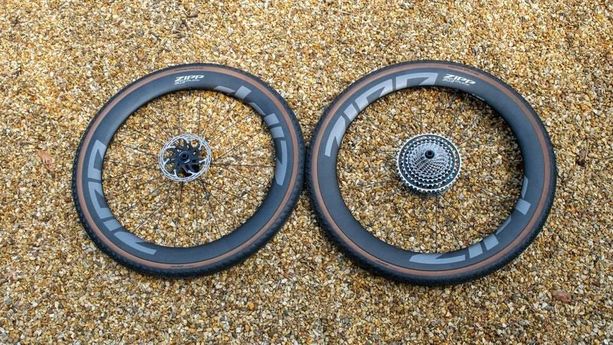 Zipp 303 XPLR SW gravel kaufen in Uri #1 | velomarkt.ch