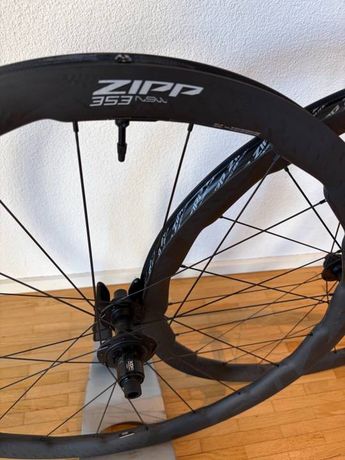Zipp 353 NSW Carbon-Laufradsatz kaufen in Zurich #1 | velomarkt.ch