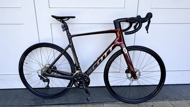 Rennvelo Scott Addict eRIDE 30 175-185 cm kaufen in Zurich #1 | velomarkt.ch