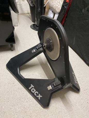 Tacx NEO Smart kaufen in Zürich #1 | velomarkt.ch