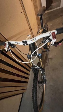 MTB Hardtail Boo Bicycles in Bamboo &amp; Carbon – Fox – 26” – Handmade kaufen in Tessin #1 | velomarkt.ch