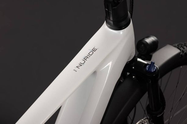 CUBE Nuride Hybrid Performance 720 metallicwhite´n´grey M metallicwhite´n´grey kaufen in Graubünden #1 | velomarkt.ch