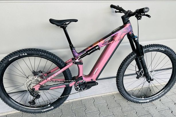 Cube Stereo Hybrid ONE44 HPC SLX 800 shiftblush-art Gr. L NEU kaufen in Zurich #1 | velomarkt.ch