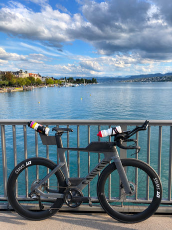 Canyon Speedmax CF 8 Di2 2024 – Size M kaufen in Vaud #1 | velomarkt.ch