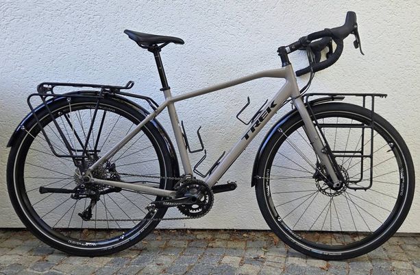 Trek 920 Adventure / Touring / Gravel Bike – Gr. 56 – sehr gepflegt und tourenbereit kaufen in Fribourg #1 | velomarkt.ch