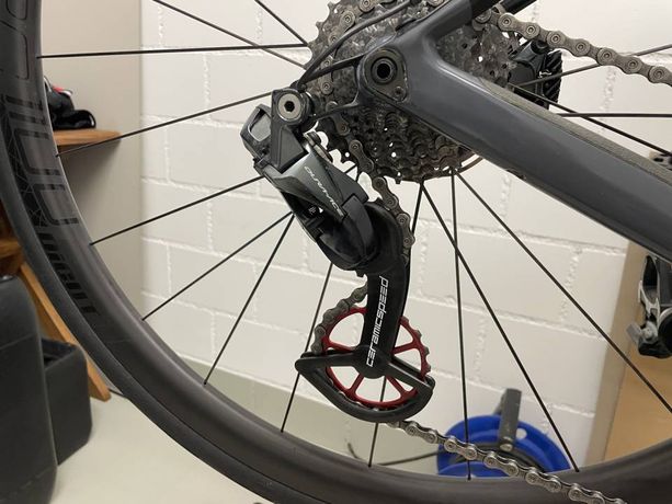 CeramicSpeed OSPW Schalträdchen-System - für Shimano Dura Ace/Ultegra (R9100/R8000) - in Rot. kaufen in Zurich #1 | velomarkt.ch