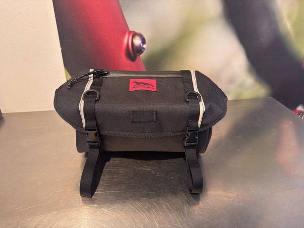 Swift Industries Catalyst Pack (Lenkertasche / Satteltasche) – Schwarz – Neu kaufen in Zurich #1 | velomarkt.ch
