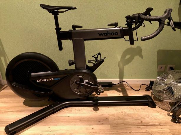 Wahoo KICKR BIKE SHIFT Smart Biker Rollentrainer kaufen in Soleure #1 | velomarkt.ch