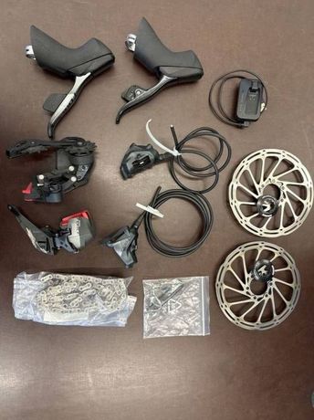 SRAM Force eTap AXS 12-fach Gruppe – Disc – ohne Kurbel kaufen in Berne #1 | velomarkt.ch