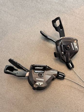 Shimano I-Spec II Deore XT SL-M8000 2/3x11-fach Schalthebelset kaufen in Ticino #1 | velomarkt.ch