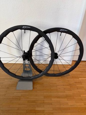 Zipp 353 NSW Carbon-Laufradsatz kaufen in Zürich #1 | velomarkt.ch