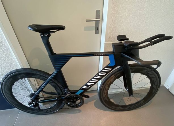 Scheibenrad+Canyon Speedmax CF SLX 9.0 LTD kaufen in Lucerne #1 | velomarkt.ch