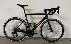 BMC SLR 01 | Top gepflegtes High End Rennrad | velomarkt.ch