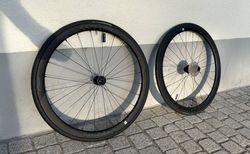 Neue Specialized Roval C38 Carbonlaufräder | Inkl. Neuer Shimano Ultegra Kassette und Pneus | velomarkt.ch