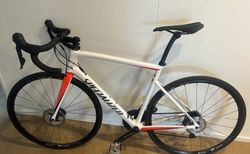 Specialized tarmac sl6 comp disc | Great climbing bike for sale | velomarkt.ch