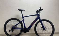 BMC Alpenchallenge AMP AL ONE E Bike Neuzustand 295 km NP 4999 CHF | BMC Alpenchallenge AMP AL ONE E Bike Neuzustand | velomarkt.ch