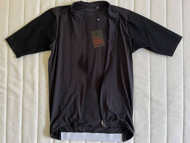 NEU: Trikot Jersey EKOI, M/L kaufen in Schwyz #1 | velomarkt.ch