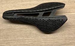 Selle italia Bianchi corse RC 139 Carbon Air Sattel | Exklusiver Sattel vom Bianchi Specialissima RC | velomarkt.ch