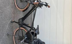 E-Bike mit Kindersitz matt schwarz guter Zustand | E Bike von EGO Movement | velomarkt.ch