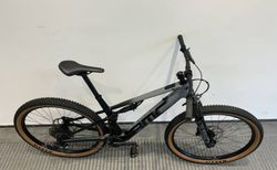 BMC Fourstroke LT AMP Three in L zu verkaufen!! kaufen in St. Gallen #4 | velomarkt.ch