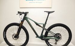 ORBEA OIZ M10 XTR M Seaweed Carbon View (Gloss)-Spaceship Green (Matt) kaufen in St. Gallen #4 | velomarkt.ch