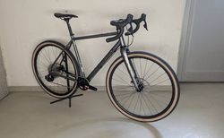 Bombtrack Hook EXC | Stahl Gravel mit elektronischer Schaltung | velomarkt.ch