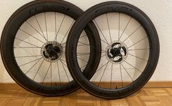Roval CLX II Radsatz inkl. tubless Pneu Dura Ace Bremsscheiben | Verkaufe meinen neuwertigen Radsatz | velomarkt.ch