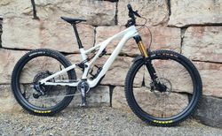 Specialized Stumpjumper Evo Pro | Sehr wenig gefahrenes Stumpjumper Evo Pro | velomarkt.ch