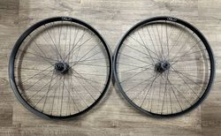 OQUO MC32 Team 29 Boost Radsatz mit DT Swiss Naben | 148x12 / 110x12 Microspline | velomarkt.ch