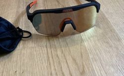 React Optray rubi / orange Verspiegelung | React Optray rubi / orange Verspiegelung | velomarkt.ch