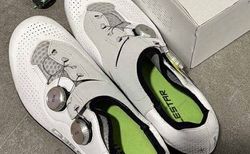 Q.36.5 Unique Pro Scarpe Strada Bianco | Numero 44 | velomarkt.ch