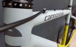 Cannondale F500 Custom | mit vielen Neuteilen aufgebauter Youngtimer | velomarkt.ch