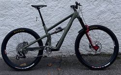 Ibis Ripmo V3 Costum | Neuwertiger High-End Costum build | velomarkt.ch