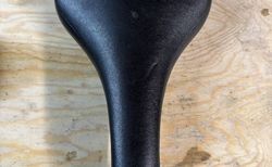 Astute Pilarga Carbon Sattel | Astute Pilarga Carbon Sattel | velomarkt.ch