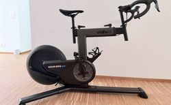 WAHOO Kickr Bike SHIFT, NEU 9/2025 inkl Garantie | Hometrainer von WAHOO, Model Shift, Kickr Bike | velomarkt.ch
