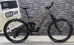 Pivot Shuttle AM V2 29", LG, Pro XO Eagle Transmission-Kit L badlands Brown | 26SAMC229AXOB-- BRNLGDRPUZSB1- C | velomarkt.ch