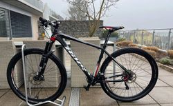 BIXS Core 200 | Verkaufe schwarzes Bixs Core 200 - Gebraucht | velomarkt.ch