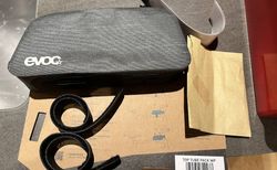 Evoc Multi Frame und Evoc Top Tube | Neue falsch bestellte Rahmen und Top Tube Taschen | velomarkt.ch