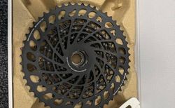 Sram XG 1275 10-52 Kassette + Kette | Top Zustand nur kurz Gebraucht | velomarkt.ch