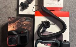 Das Insta360 Ace Pro 2 Xplorer-Paket mit Zubehör kaufen in Valais #4 | velomarkt.ch