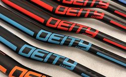 Deity Racepoint Lenker 35mm Aluminium | Diverse Lenker, solange vorhanden | velomarkt.ch