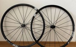 DT Swiss Spline E1800 - Wie Neue / Comme Neuf kaufen in Basel-Landschaft #3 | velomarkt.ch