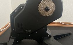 Tacx Flux S Smart Rolle | Tacx Flux S Smart Rolle Trainer | velomarkt.ch