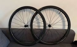 Black Inc Twenty All Road Disc Carbon Laufradsatz | Black Inc Twenty All Road Disc Carbon Laufradsatz | velomarkt.ch
