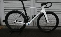 FACTOR OSTRO VAM 2.0 kaufen in Lucerna #4 | velomarkt.ch