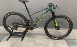 Scott Spark RC Worldcup EVO mit Powermeter, Gr. M | Gepflegtes Bike, mit Powermeter | velomarkt.ch