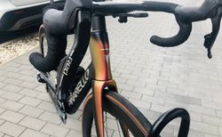 Pinarello Dogma F 550 Luxter Red Gold kaufen in Zurich #2 | velomarkt.ch