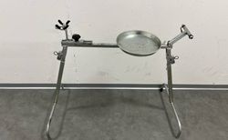 Montageständer | Leichter zusammenklappbarer Montageständer. | velomarkt.ch